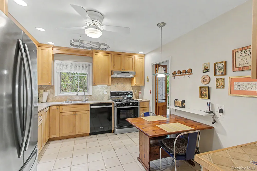 1564 Old Baldwin Road Yorktown Heights, NY 10598