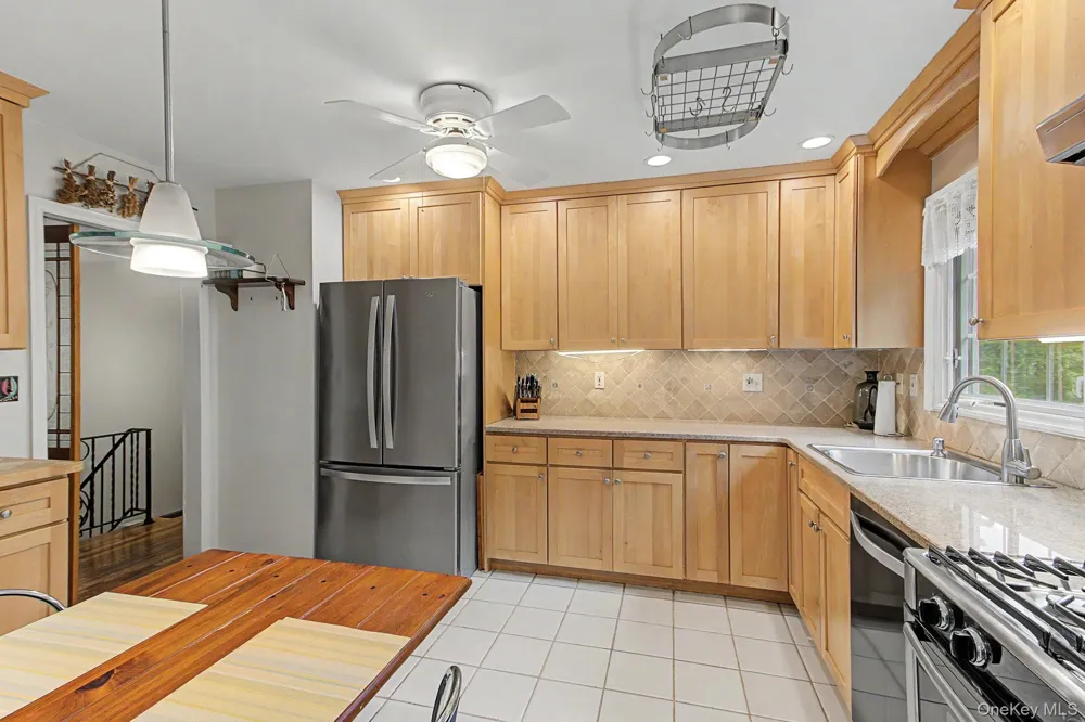 1564 Old Baldwin Road Yorktown Heights, NY 10598