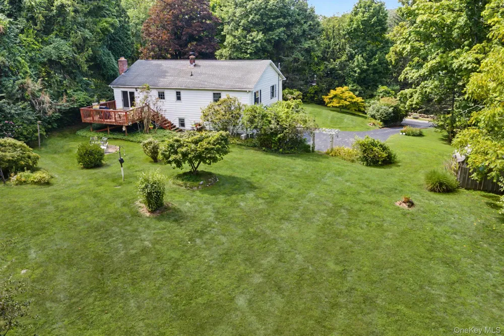 1564 Old Baldwin Road Yorktown Heights, NY 10598