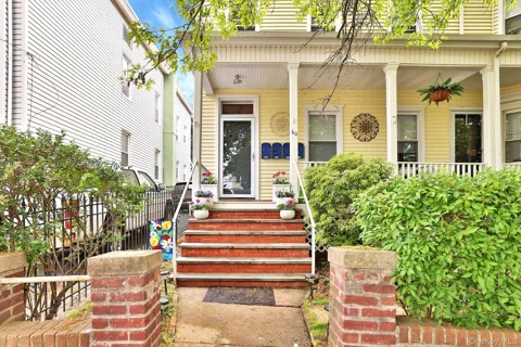 60 Storm Street #2S
