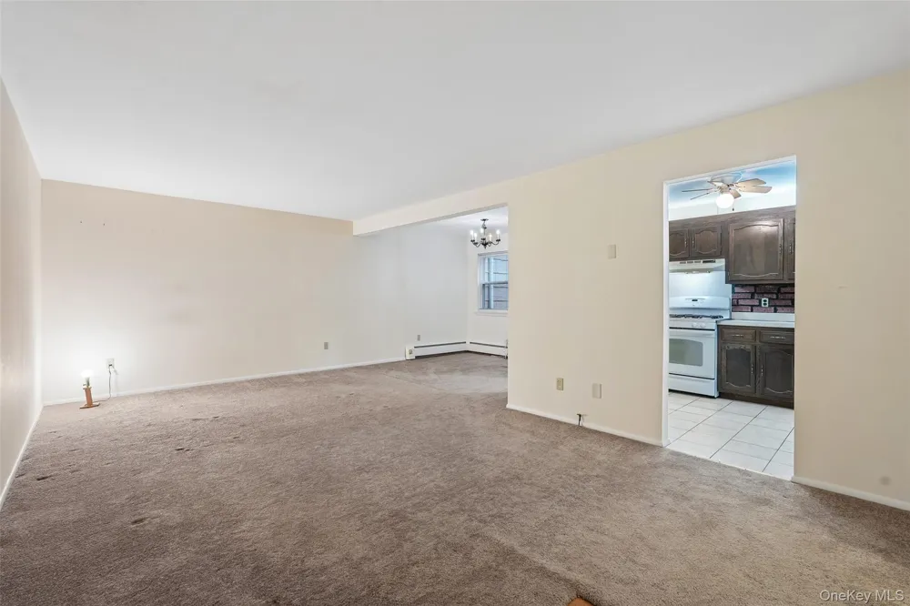 192 Doxbury Lane Suffern, NY 10901