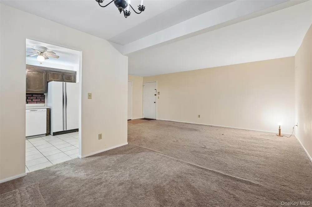 192 Doxbury Lane Suffern, NY 10901
