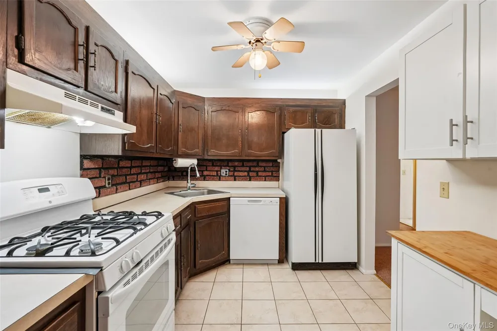 192 Doxbury Lane Suffern, NY 10901