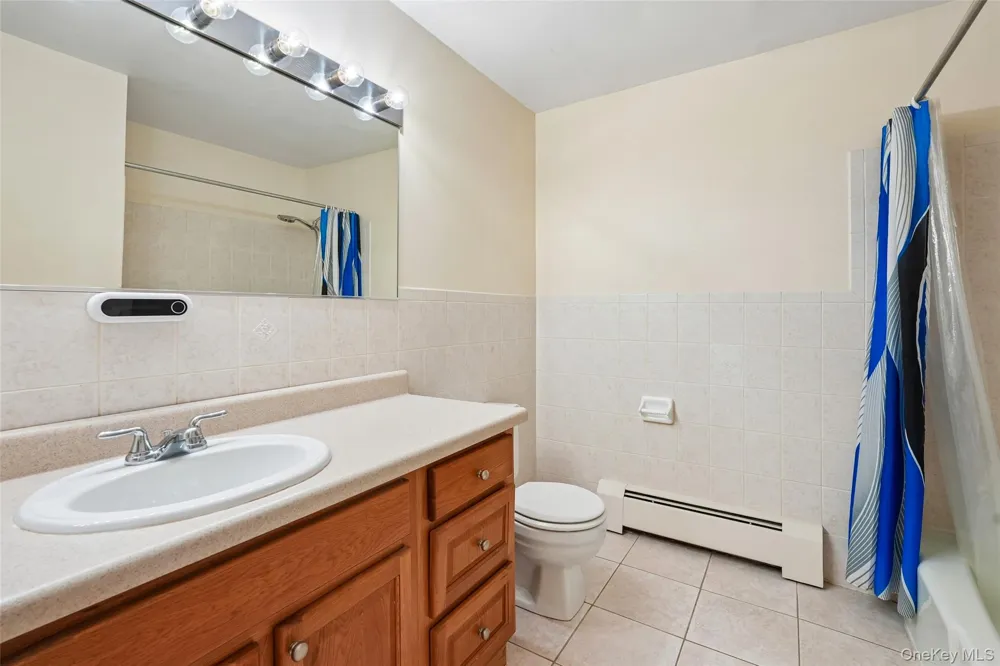 192 Doxbury Lane Suffern, NY 10901