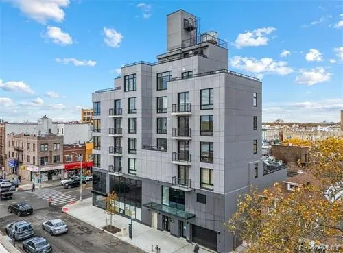 1807 66th Street #4A Brooklyn, NY 11204