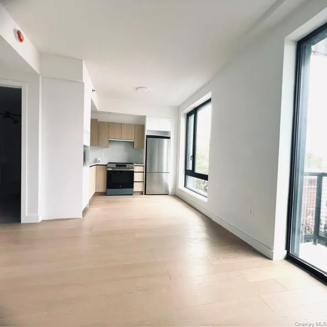 1807 66th Street #4A Brooklyn, NY 11204