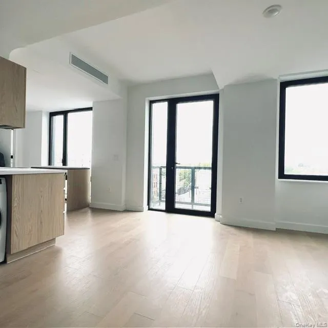 1807 66th Street #6C Brooklyn, NY 11204