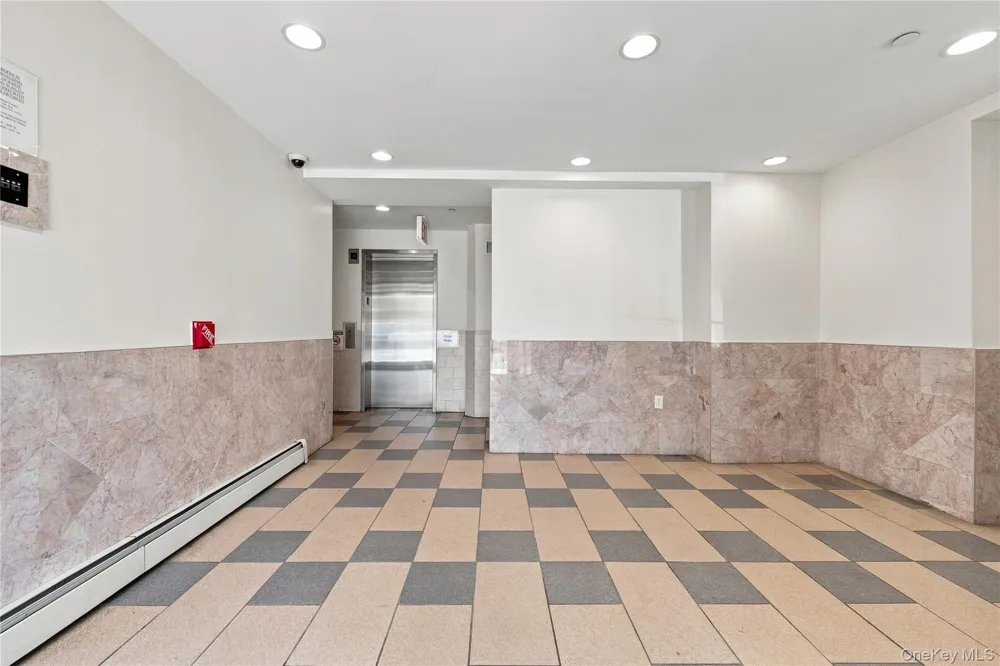 7617 46th Avenue #2C Elmhurst, NY 11373