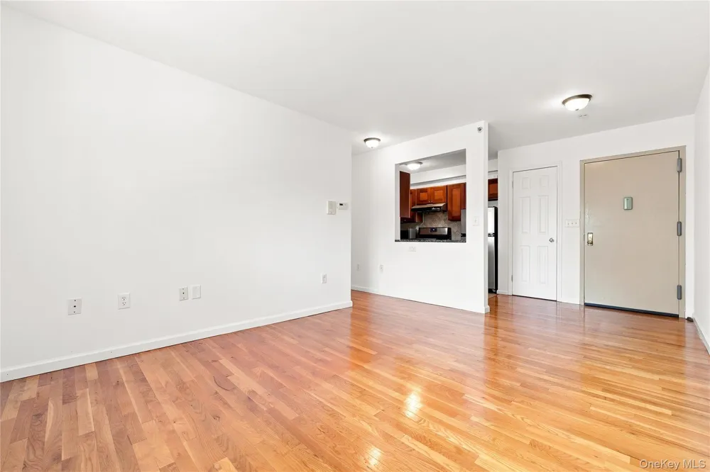 7617 46th Avenue #2C Elmhurst, NY 11373