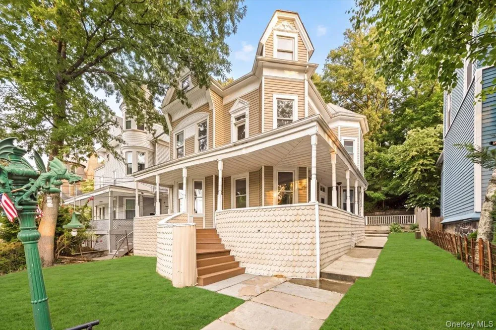 512 Warburton Avenue Yonkers, NY 10701