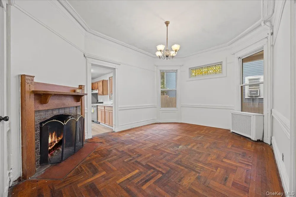 512 Warburton Avenue Yonkers, NY 10701