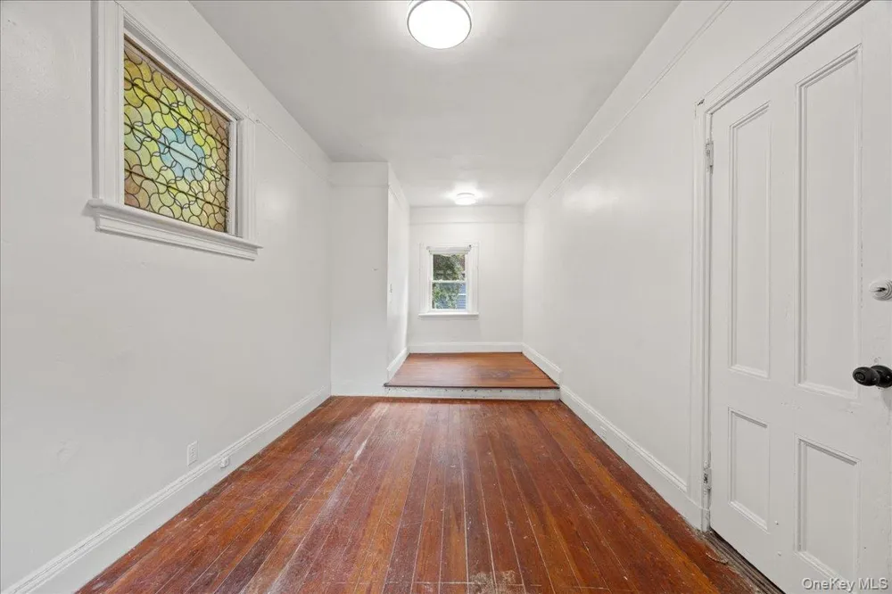512 Warburton Avenue Yonkers, NY 10701
