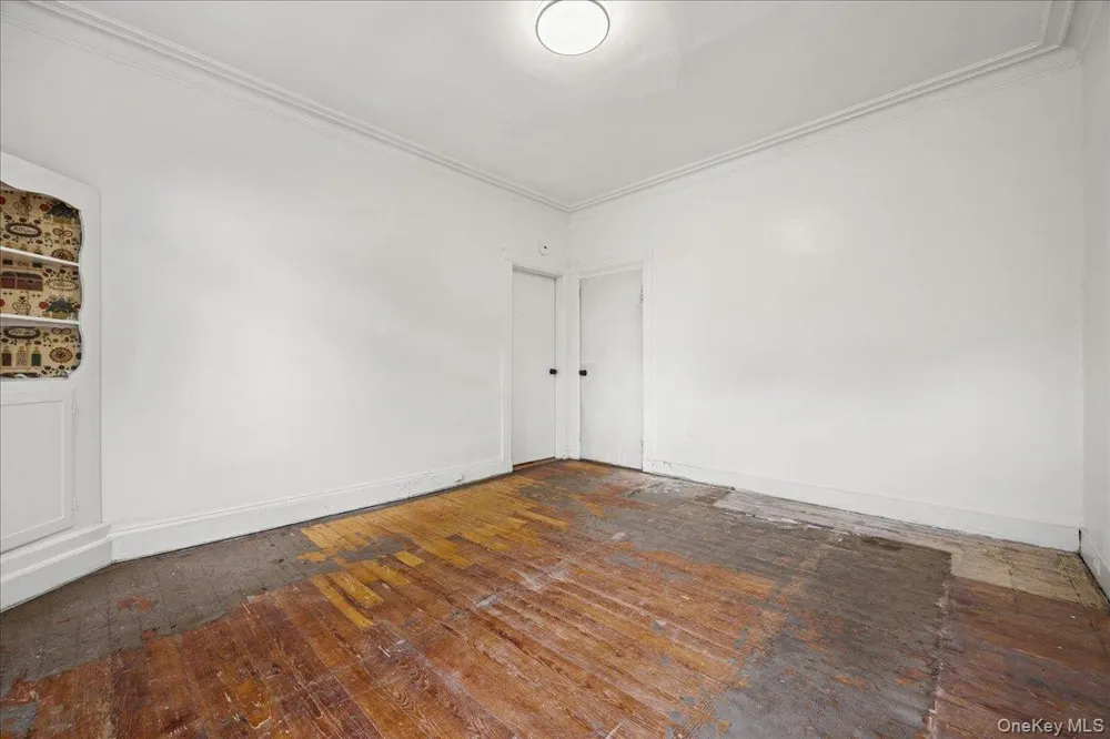 512 Warburton Avenue Yonkers, NY 10701