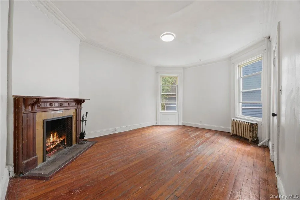 512 Warburton Avenue Yonkers, NY 10701