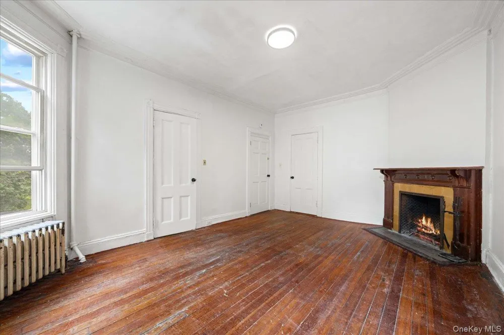 512 Warburton Avenue Yonkers, NY 10701