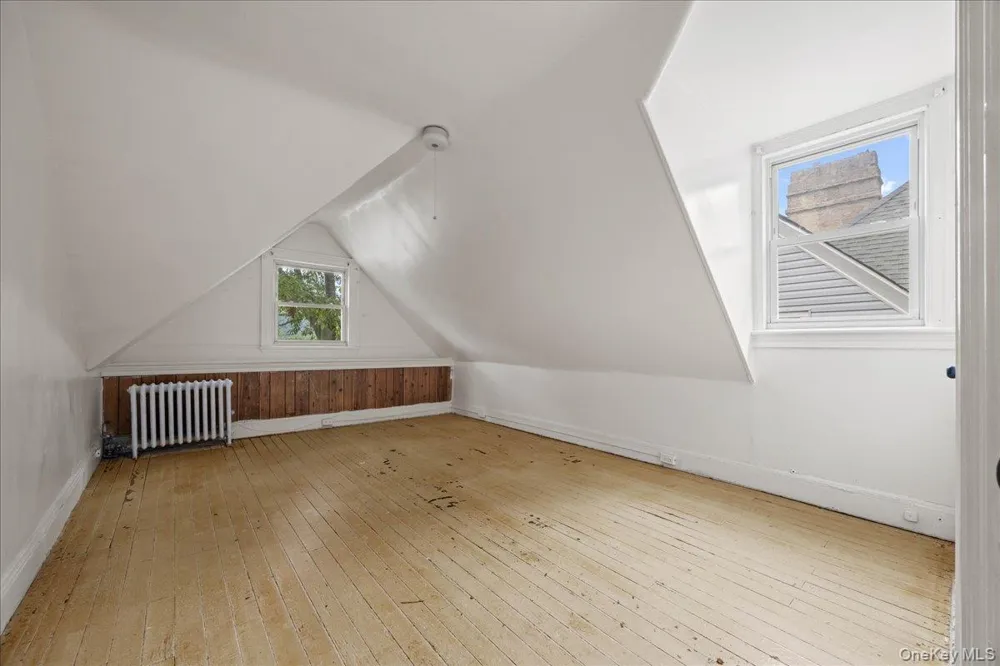 512 Warburton Avenue Yonkers, NY 10701