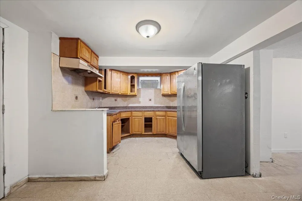512 Warburton Avenue Yonkers, NY 10701