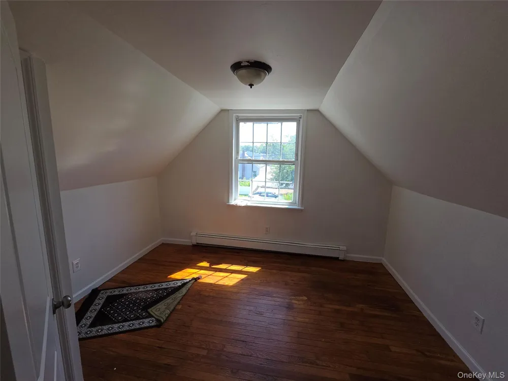 41 Lakewood Street Wyandanch, NY 11798