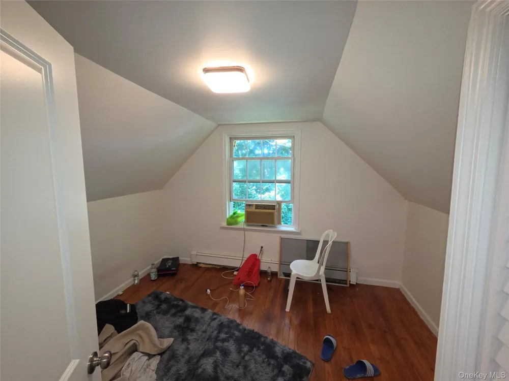 41 Lakewood Street Wyandanch, NY 11798