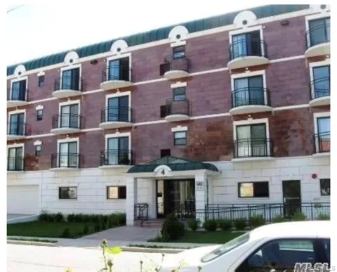 4 Chelsea Place #2A