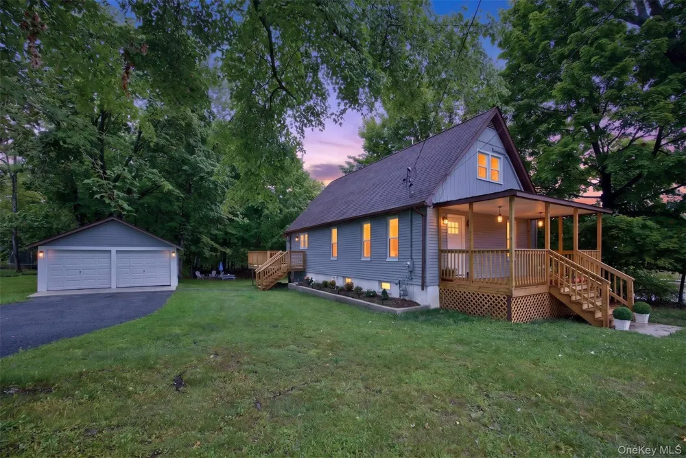 95 Silver Lake Sctn Road Middletown, NY 10940