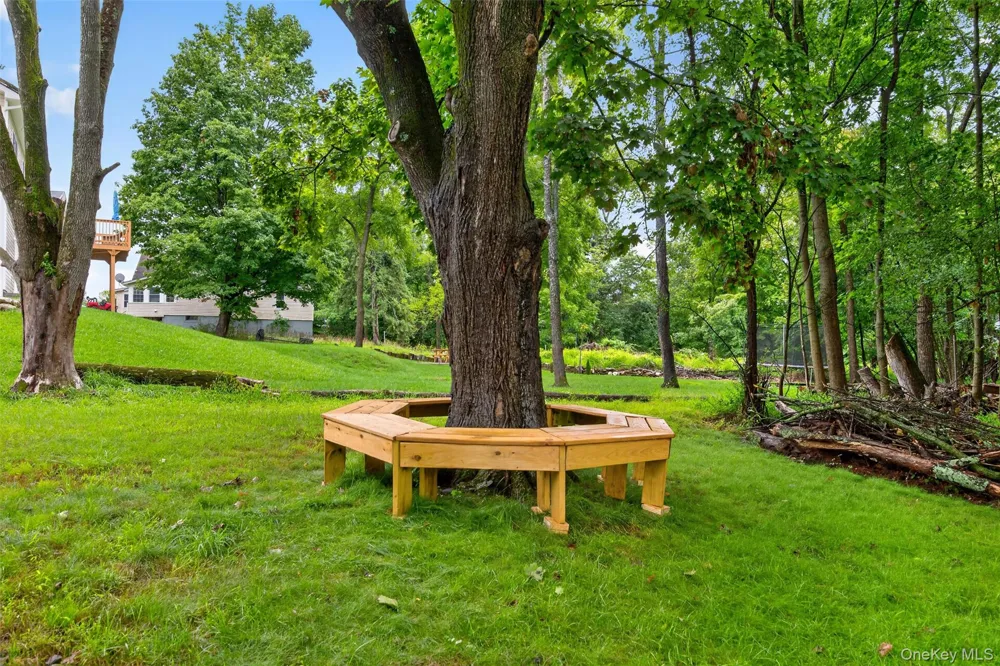 95 Silver Lake Sctn Road Middletown, NY 10940