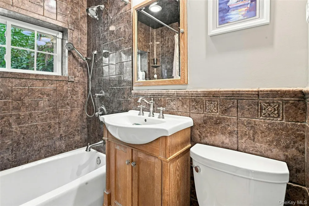 40 Cliftwood Drive Huntington, NY 11743