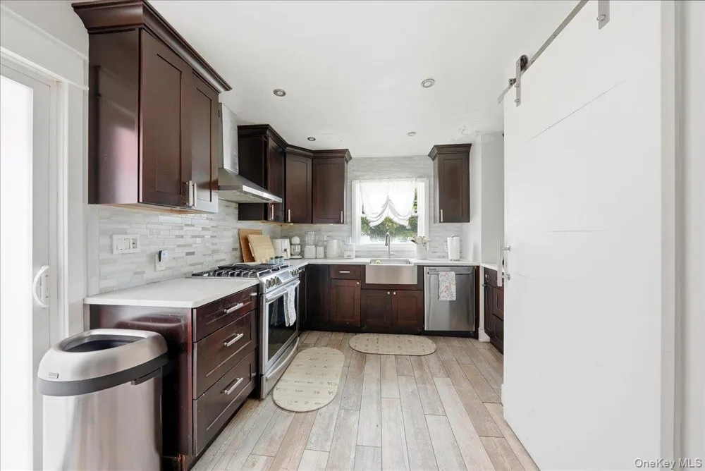 25 Coolidge Avenue Yonkers, NY 10701