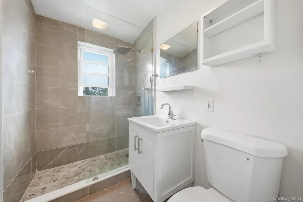20 Needle Lane Levittown, NY 11756