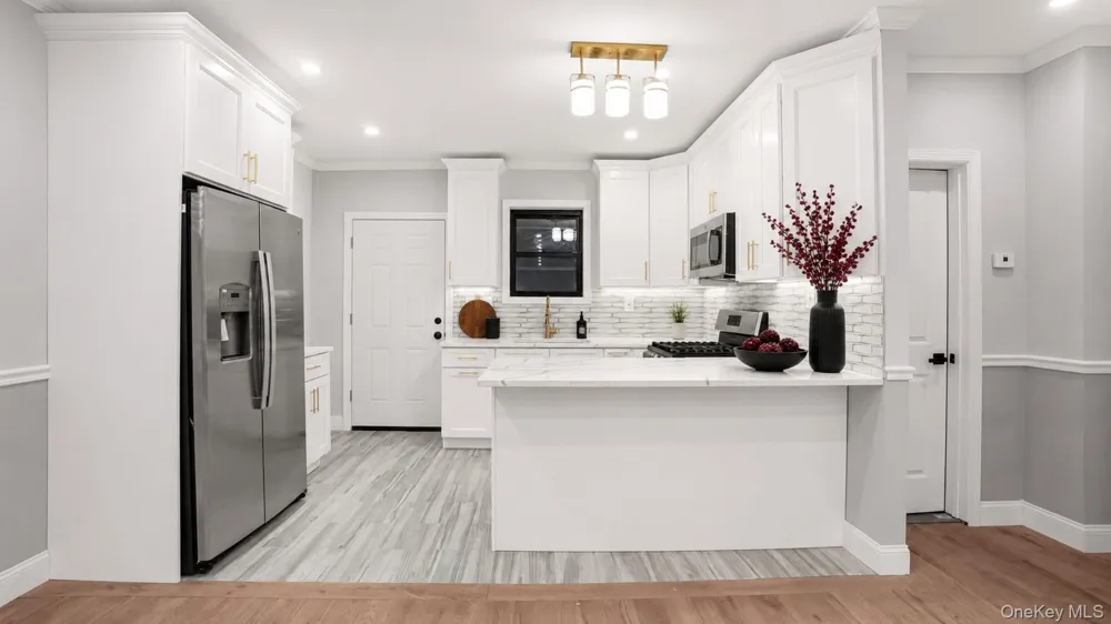 128 E 238th Street Bronx, NY 10470