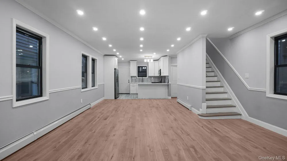128 E 238th Street Bronx, NY 10470