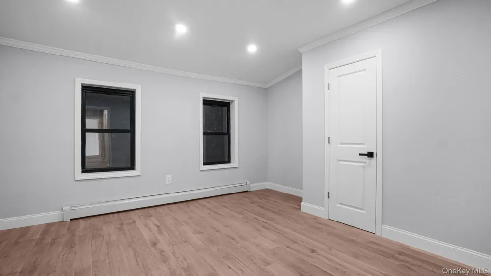128 E 238th Street Bronx, NY 10470