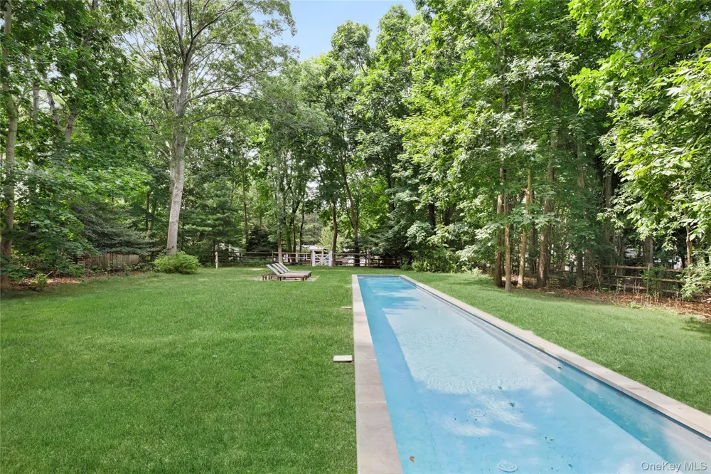 12 School Street Springs, NY 11937