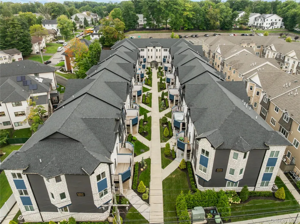 5205 Corner Street Spring Valley, NY 10977