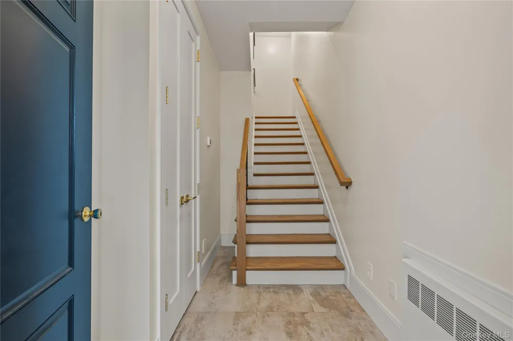 5205 Corner Street Spring Valley, NY 10977