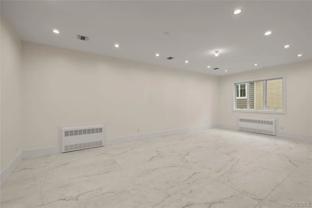 5205 Corner Street Spring Valley, NY 10977