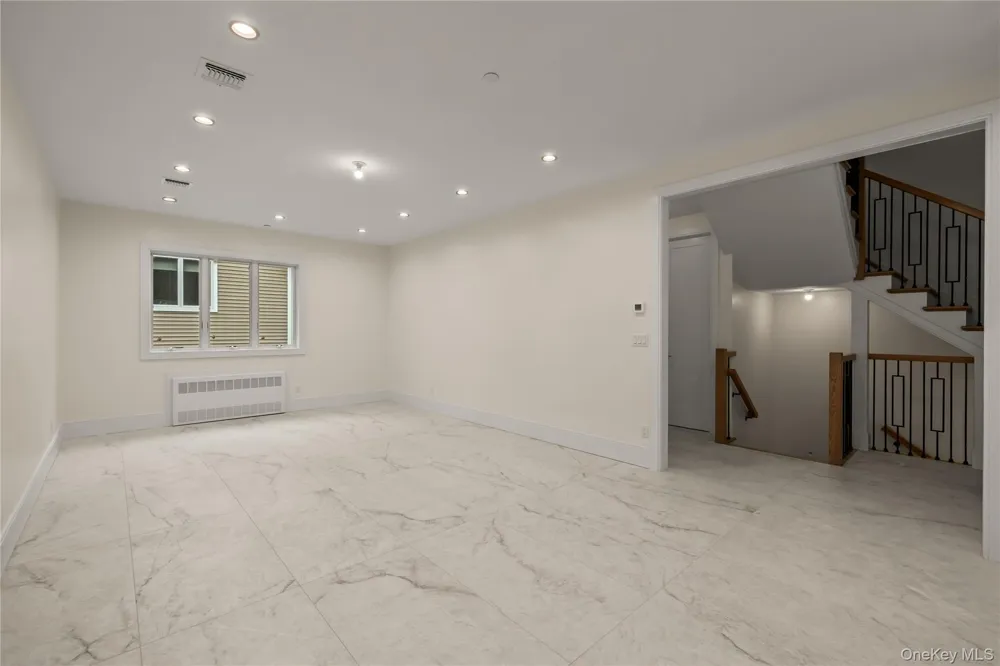 5205 Corner Street Spring Valley, NY 10977