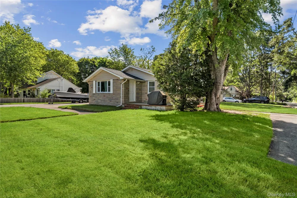 277 McKinley Drive Mastic Beach, NY 11951