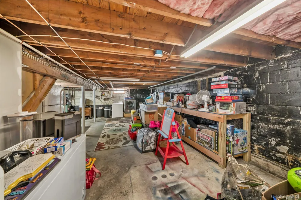277 McKinley Drive Mastic Beach, NY 11951