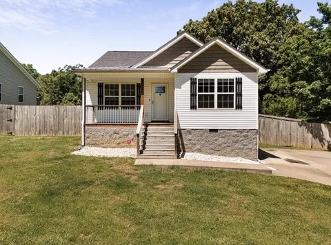1206 Hornal Rd