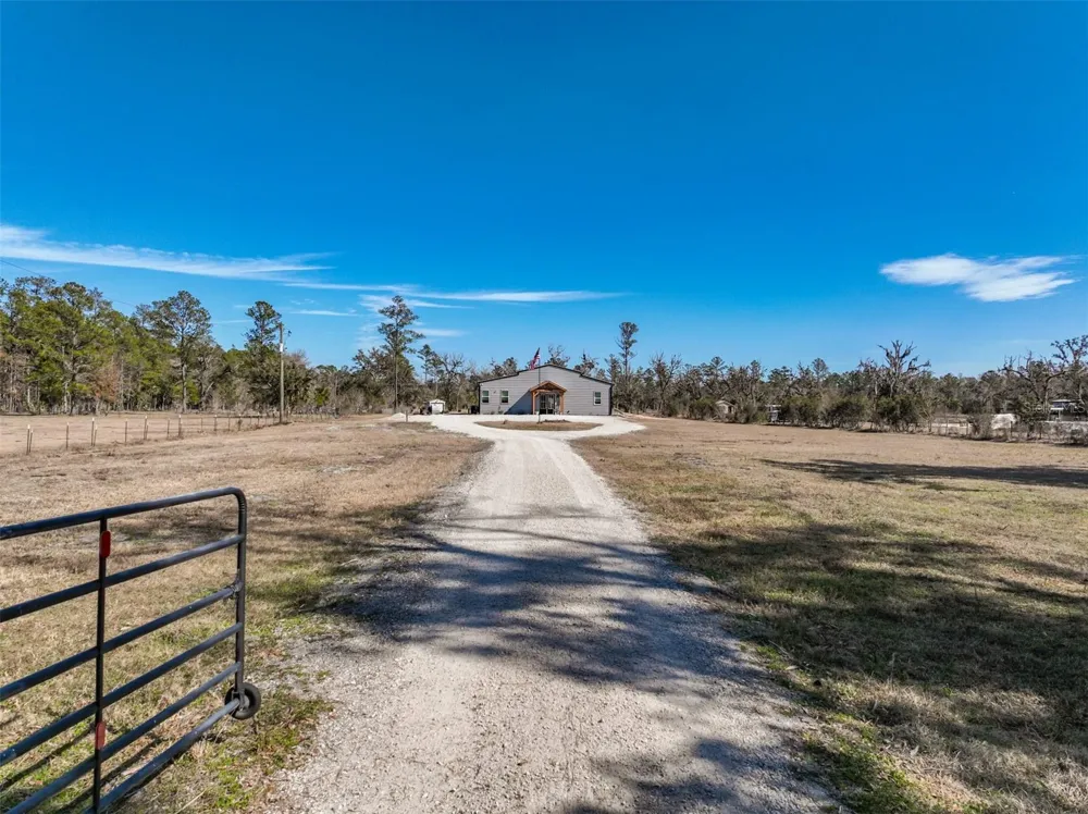 9797 COUNTY ROAD 305 Bunnell, FL 32110