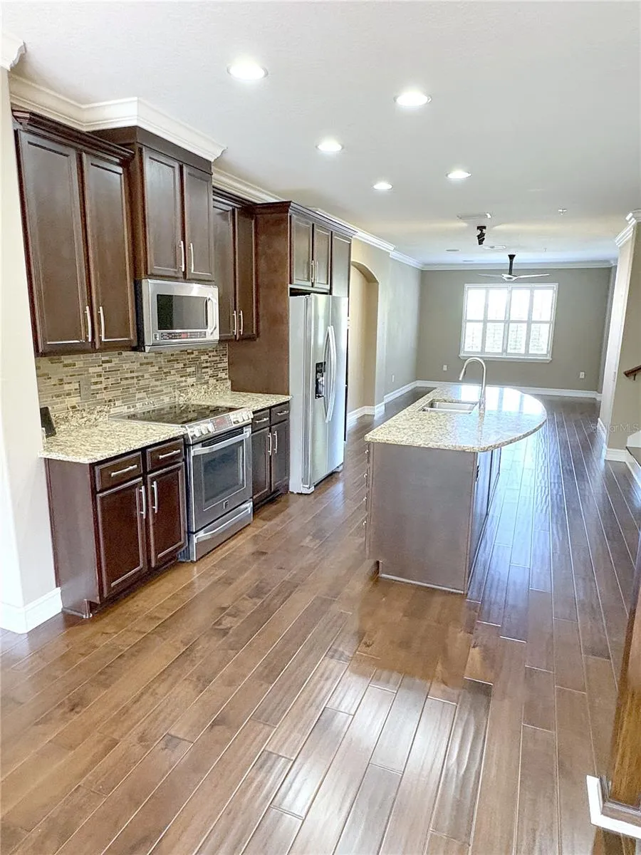 9632 BAY GROVE LANE Tampa, FL 33615
