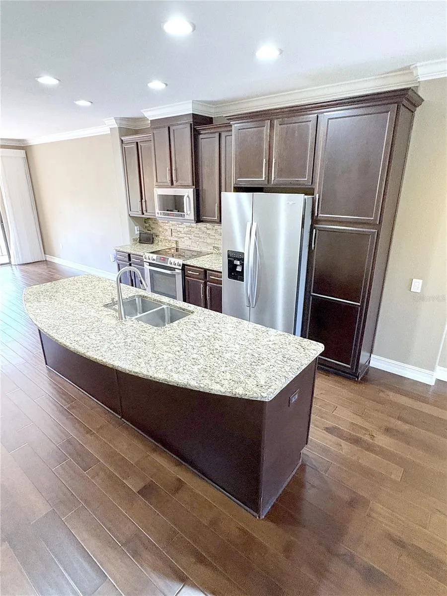 9632 BAY GROVE LANE Tampa, FL 33615