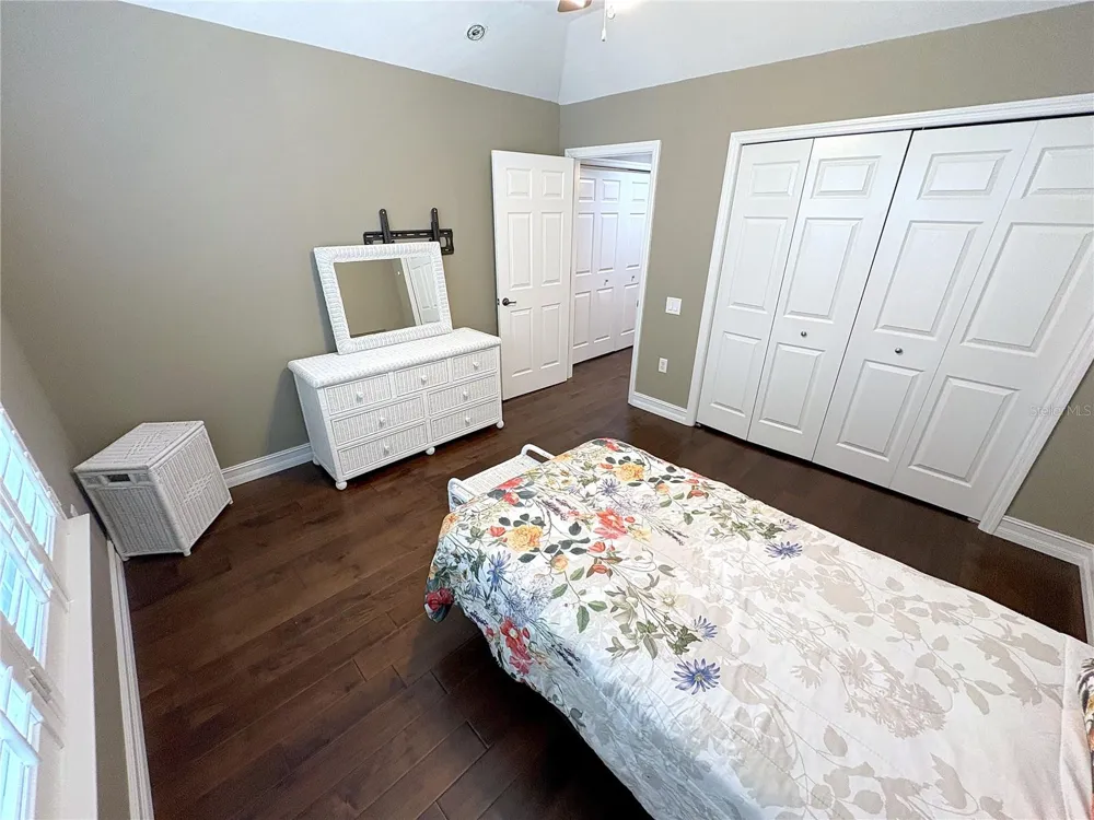 9632 BAY GROVE LANE Tampa, FL 33615