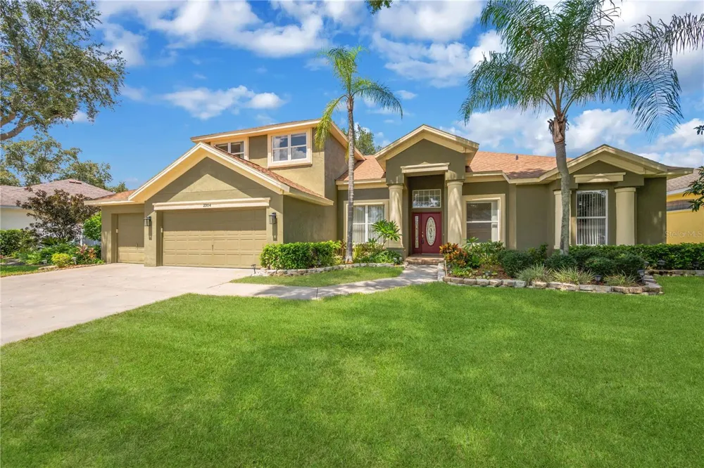 2304 DELAMERE COURT Valrico, FL 33596
