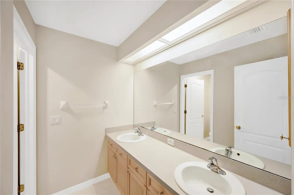 2304 DELAMERE COURT Valrico, FL 33596