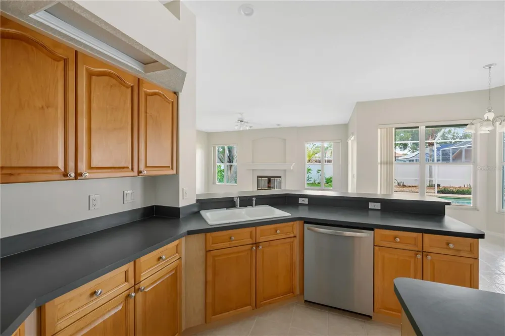 2304 DELAMERE COURT Valrico, FL 33596