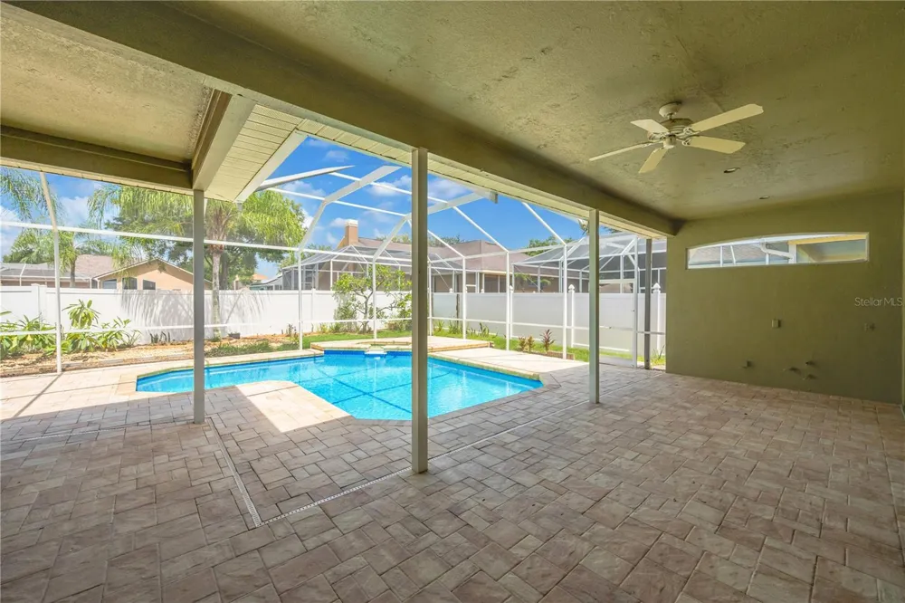 2304 DELAMERE COURT Valrico, FL 33596