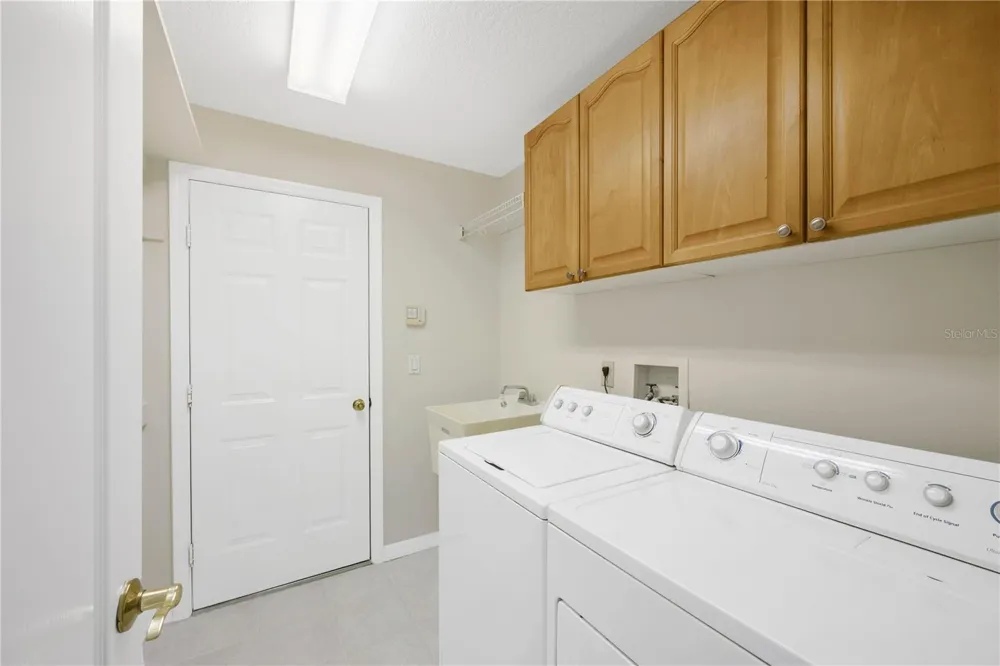 2304 DELAMERE COURT Valrico, FL 33596