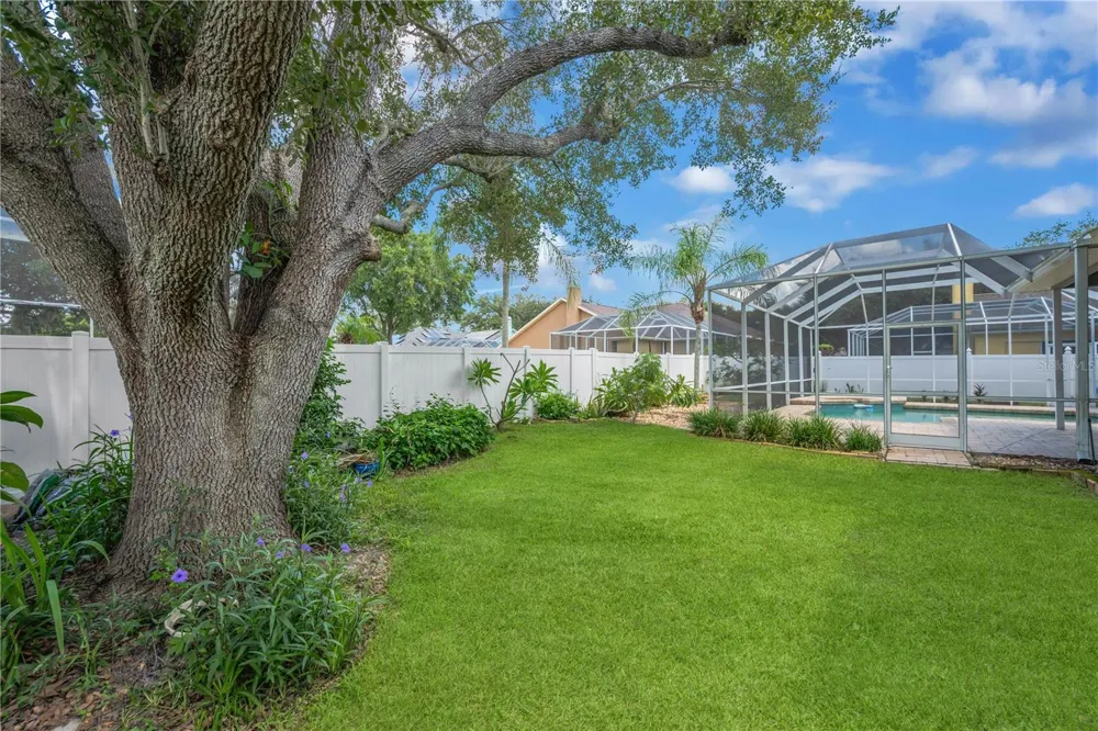 2304 DELAMERE COURT Valrico, FL 33596